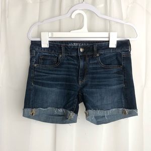 American Eagle Outfitters AEO MIDI Dark Wash Distressed Women's Jean Shorts 6
